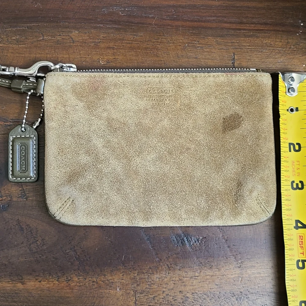 Coach Suede Olive Green Wristlet - Picture 9 of 10